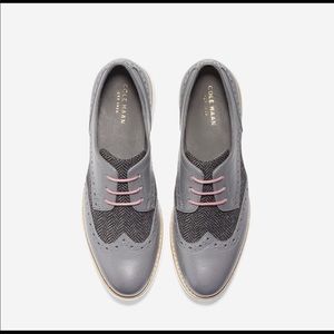 Cole Haan GrandOS wingtip!!! Women’s 9